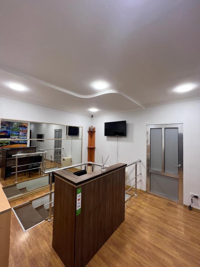 Hotel N1 Guest Hause Erywań Zewnętrze zdjęcie