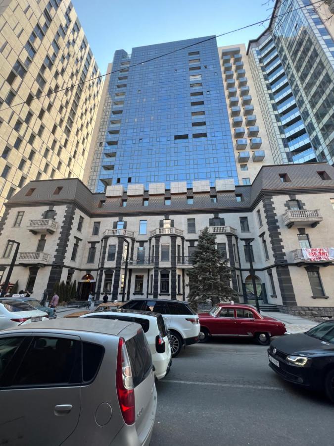 Hotel N1 Guest Hause Erywań Zewnętrze zdjęcie